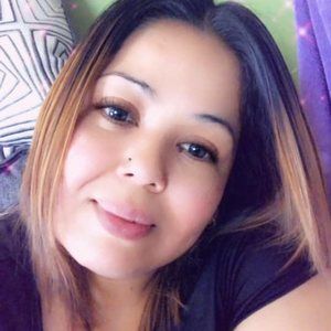 Meet your Posher, Irais